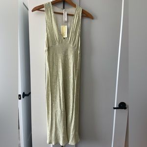 Aritzia Wilfred Orchestra Dress - Green Floral Midi Sleeveless Dress